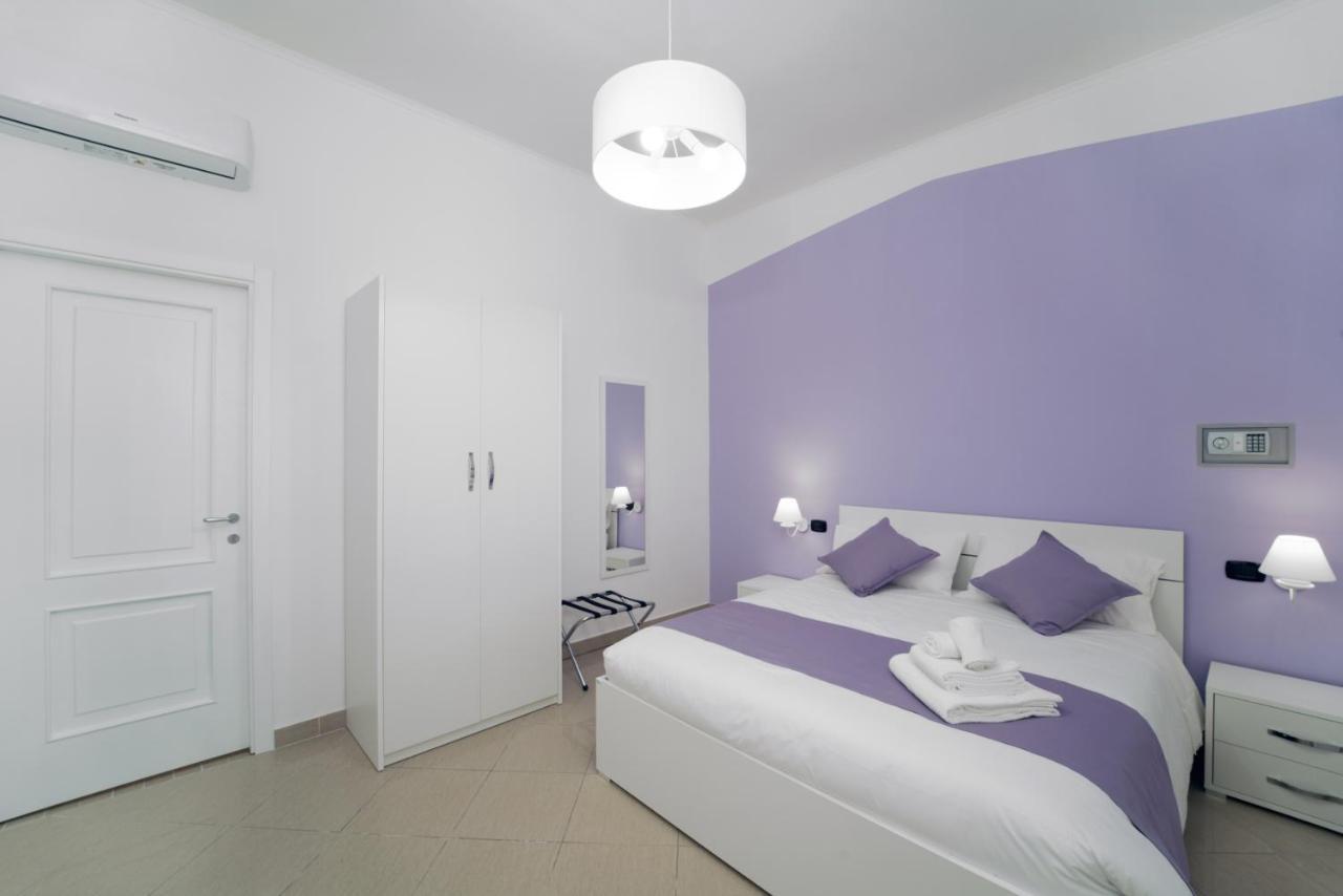 Suite & Luxury Rooms Palazzo Diomede Carafa Napoli Dış mekan fotoğraf