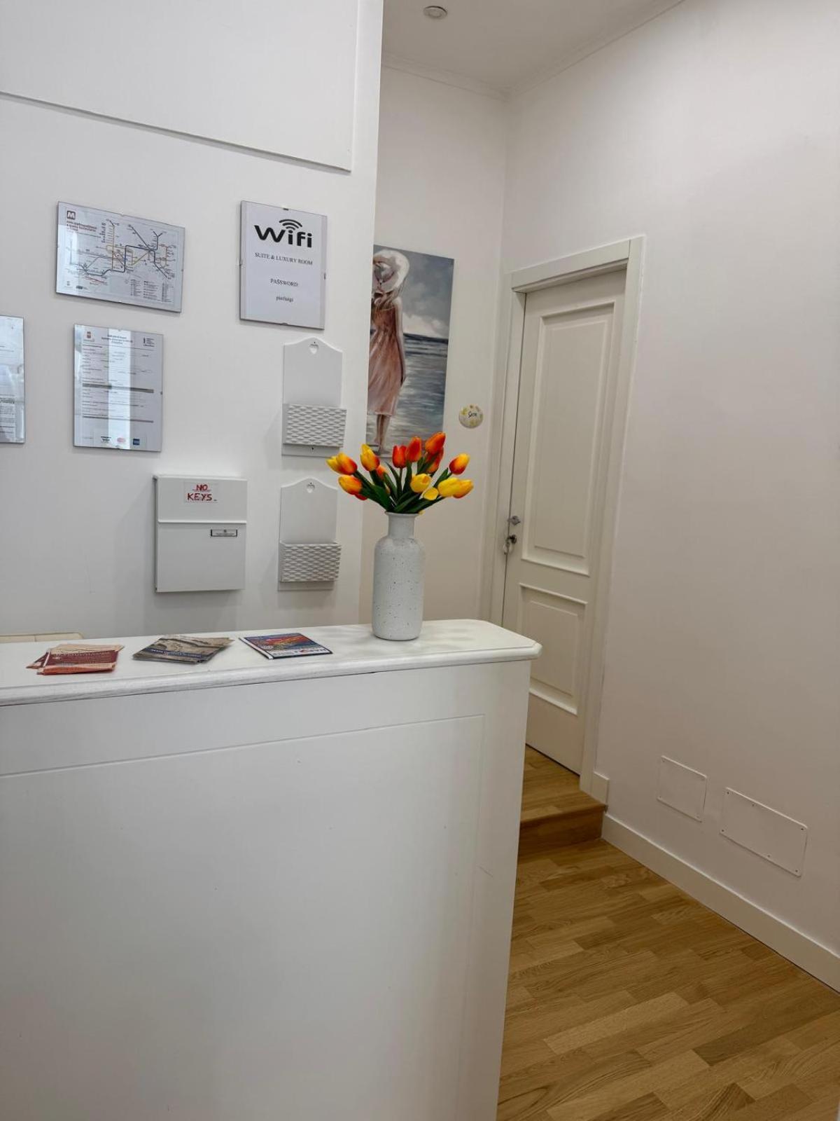 Suite & Luxury Rooms Palazzo Diomede Carafa Napoli Dış mekan fotoğraf
