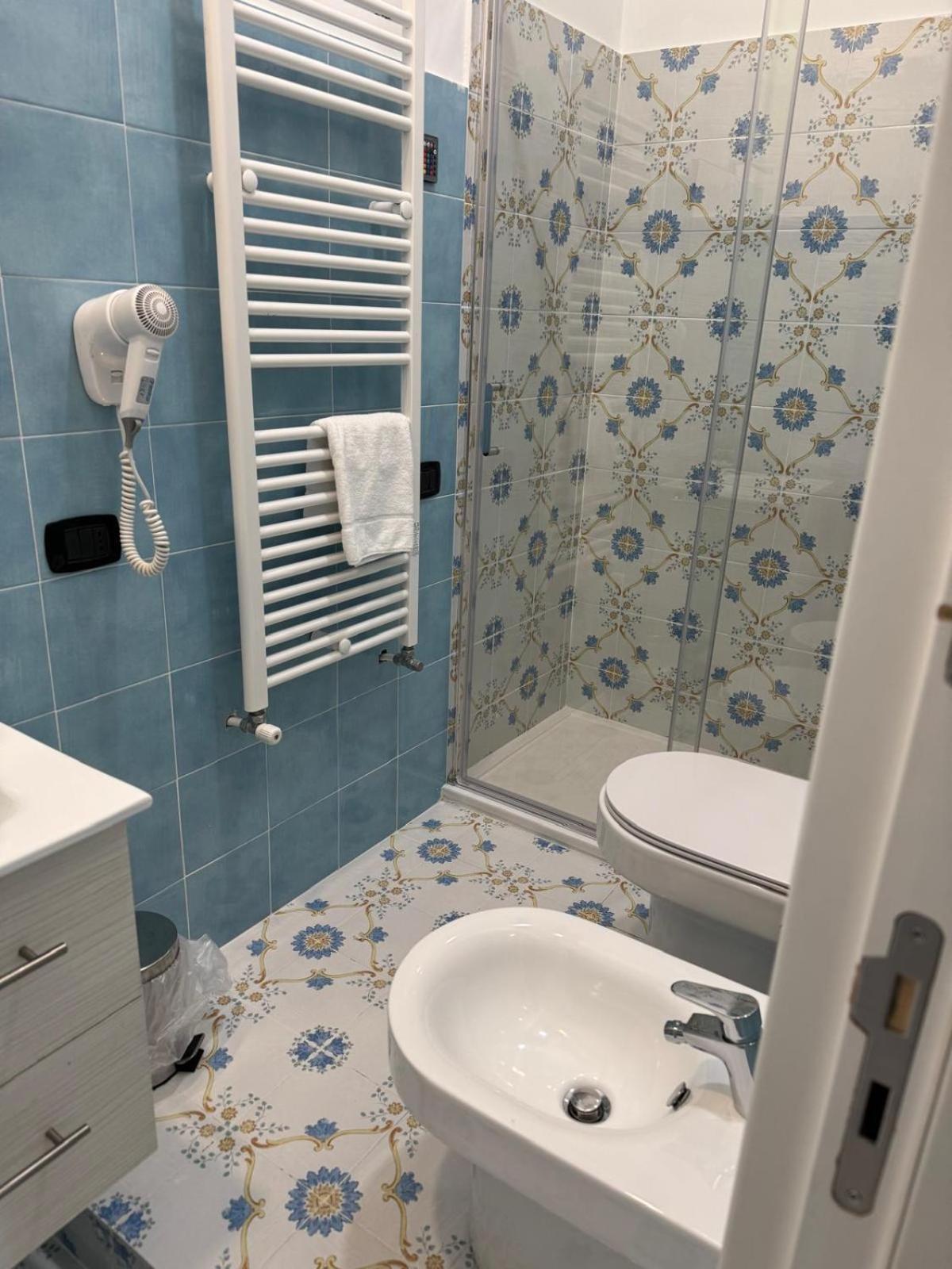 Suite & Luxury Rooms Palazzo Diomede Carafa Napoli Dış mekan fotoğraf